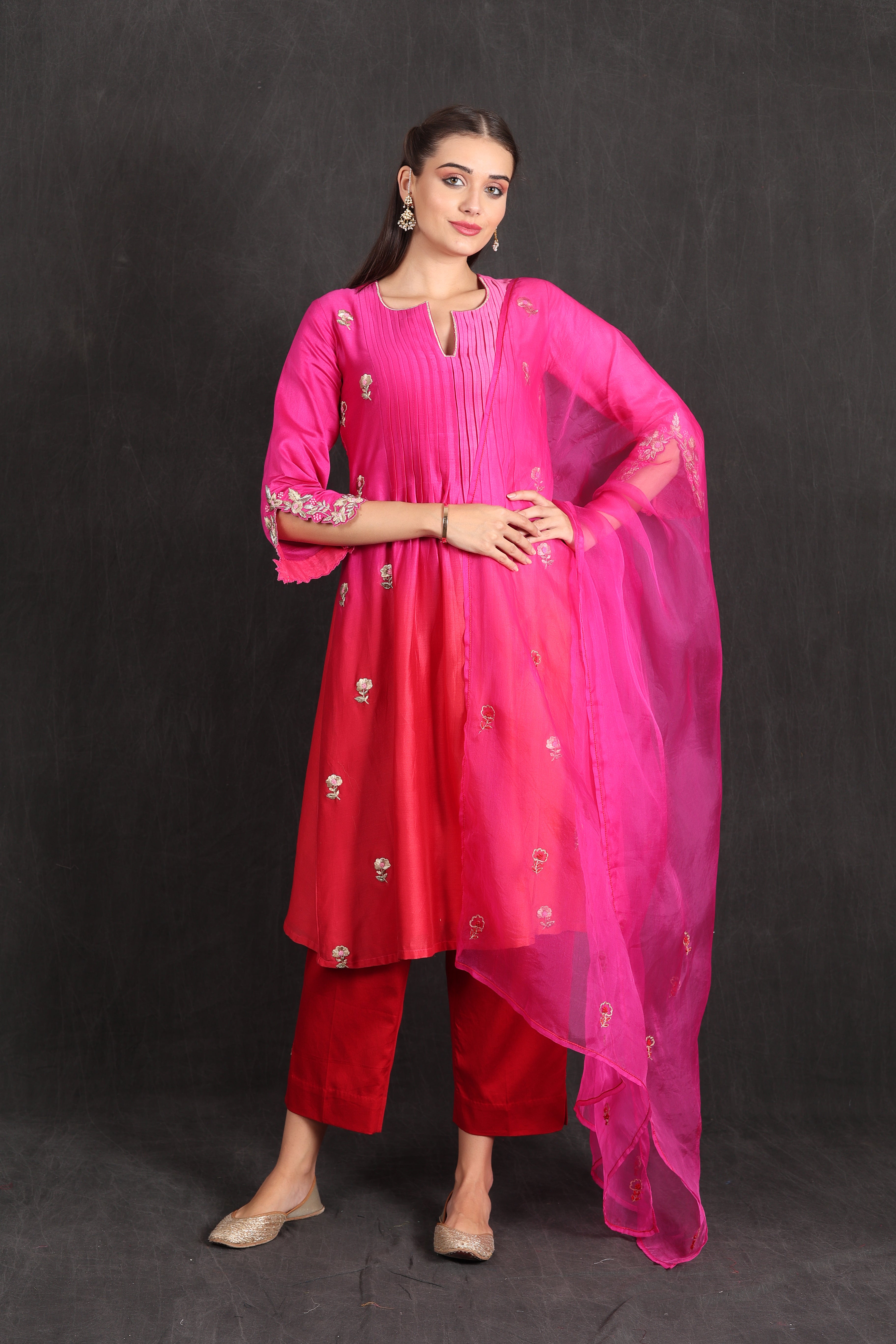 ISRA - Pink Ombre Suit