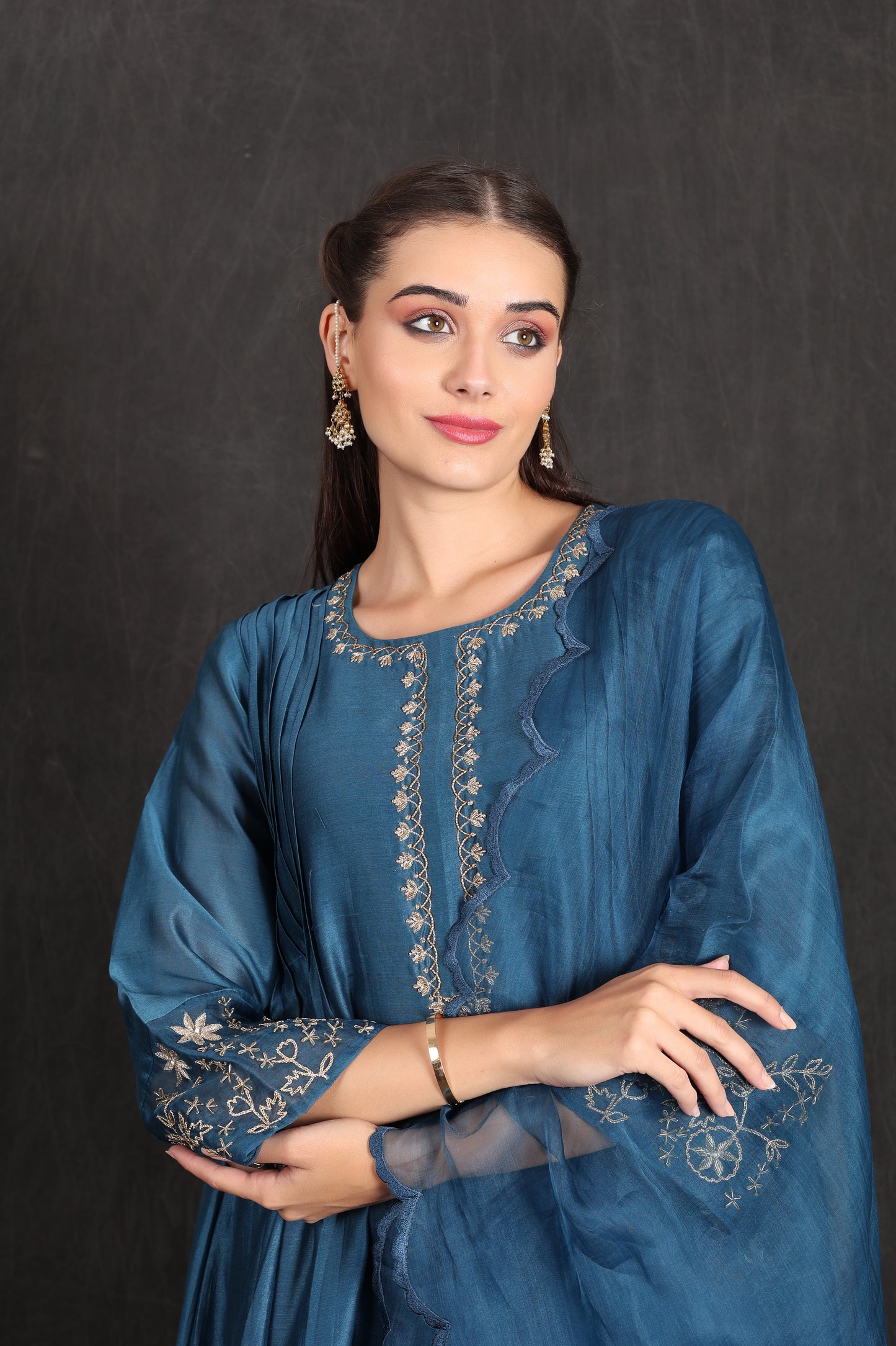 MAHIRA - Blue Pleated Suit