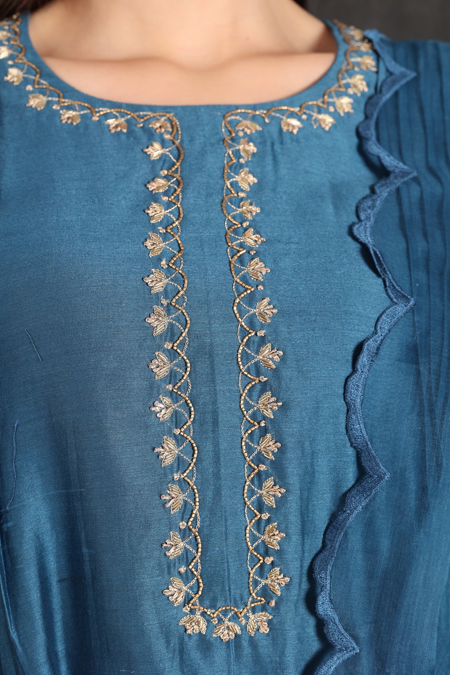 MAHIRA - Blue Pleated Suit