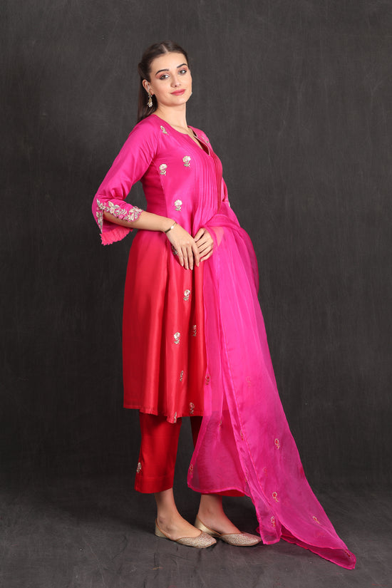 ISRA - Pink Ombre Suit