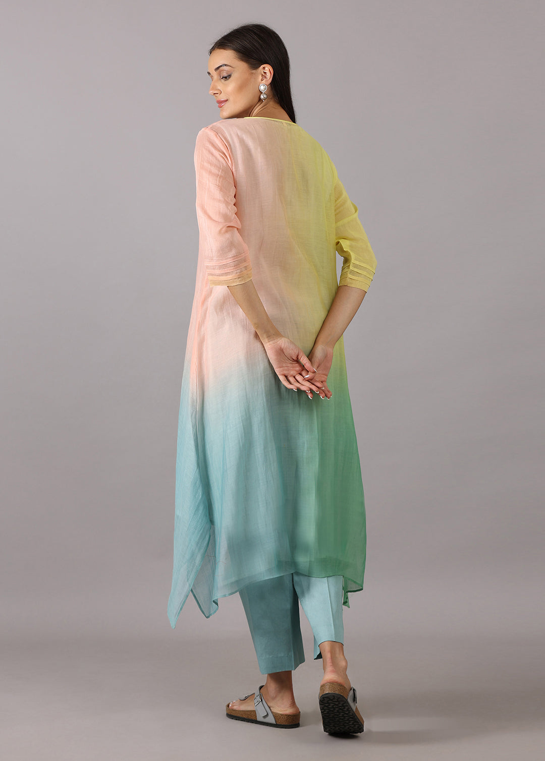 GENDA - Ombre Multi Shade Kurta Set